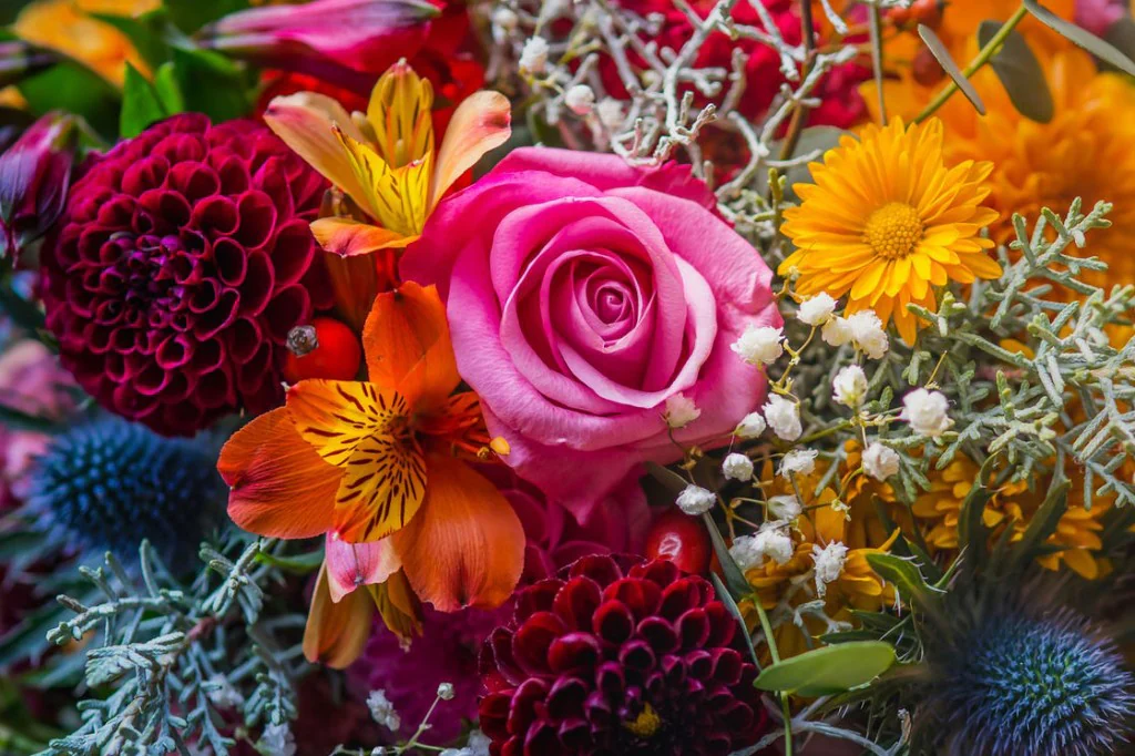 Viko Flower Shop — свежие букеты Пхукет